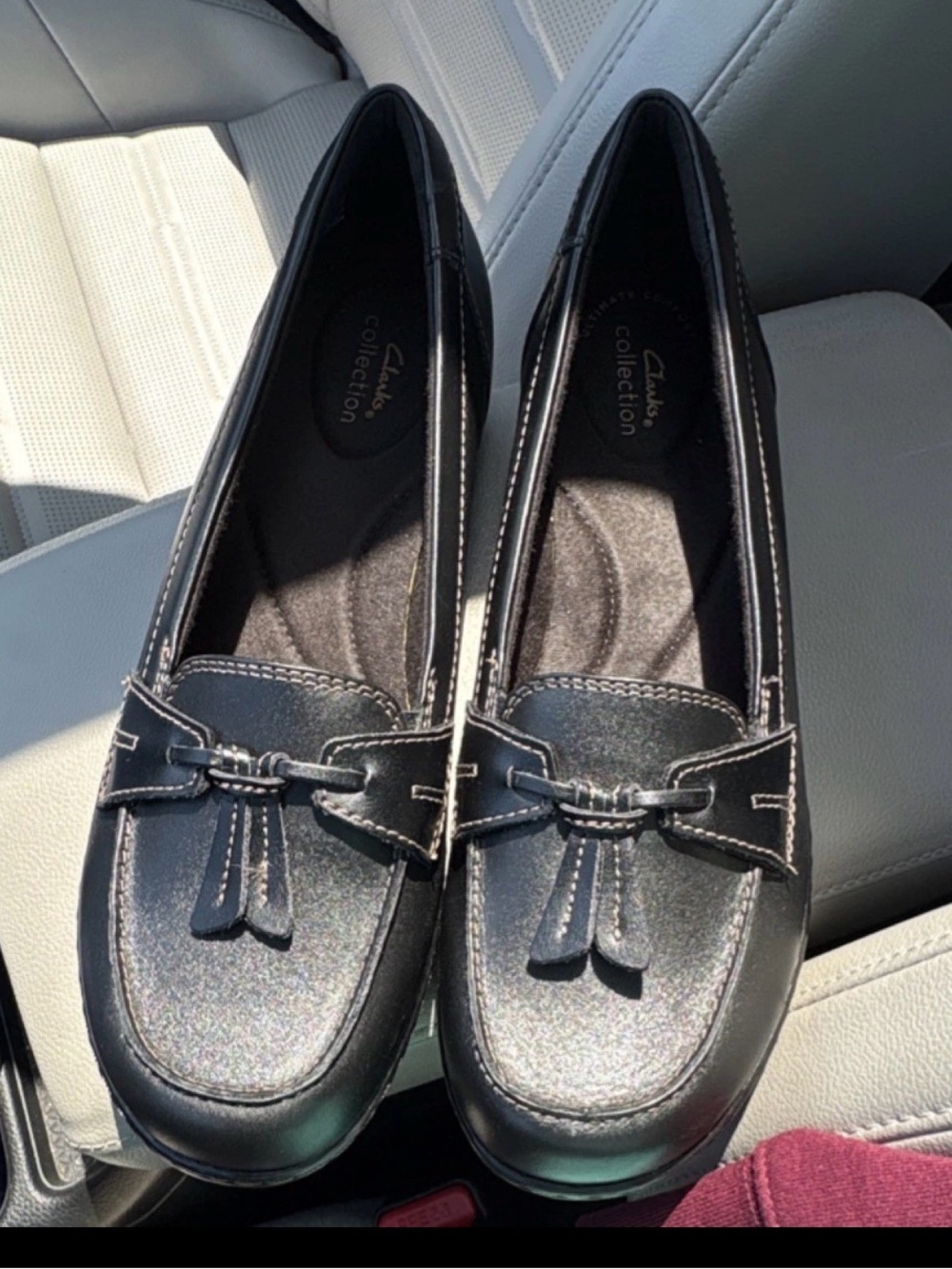 Clarks Black Leather Tassel Loafers - Classic Slip-On Flats